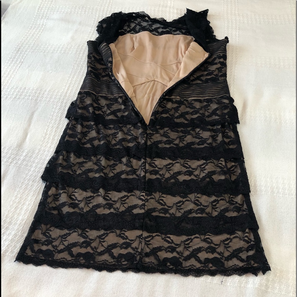 Beautiful women’s dress! - Picture 6 of 13